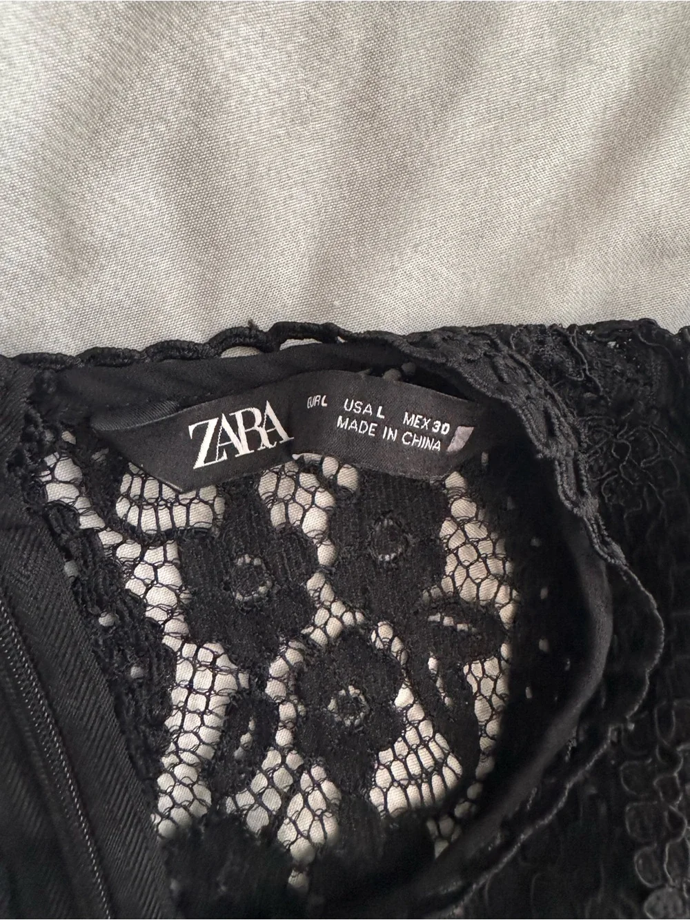 Zara Black Lace Crochet Sleeveless Top, Size L - Picture 4 of 6